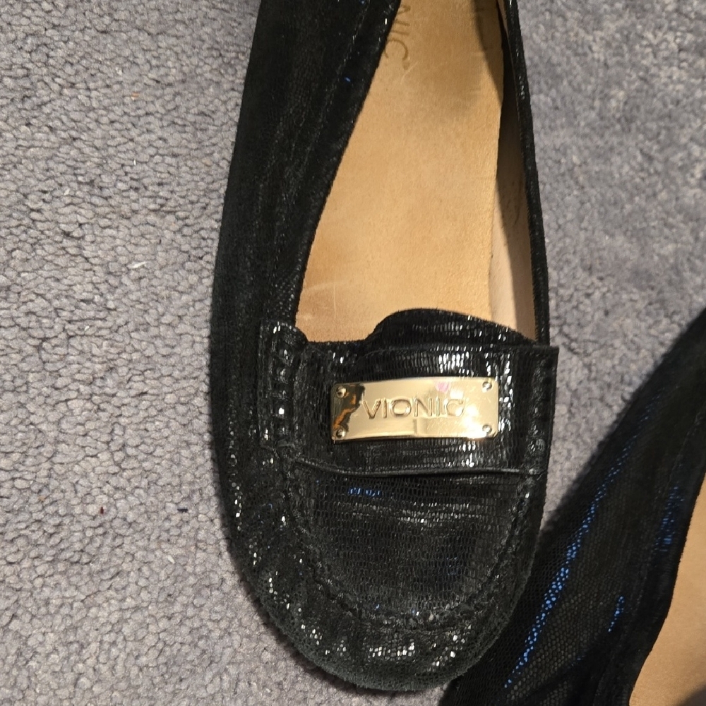 Women's Black Loafers - Picture 3 of 7